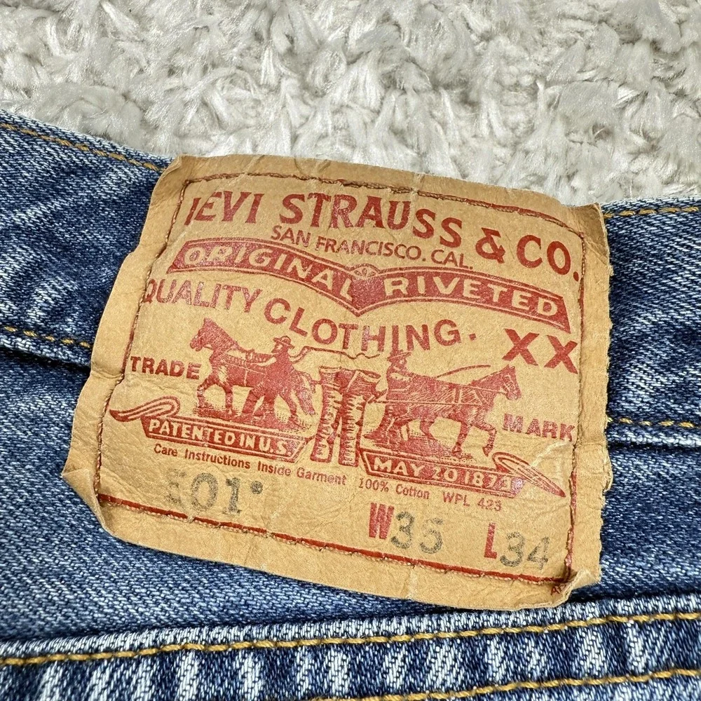 Vintage Levis 501 XX 90's Jeans Mens 35x34 Straight Leg Button Fly Red Tab Y2K